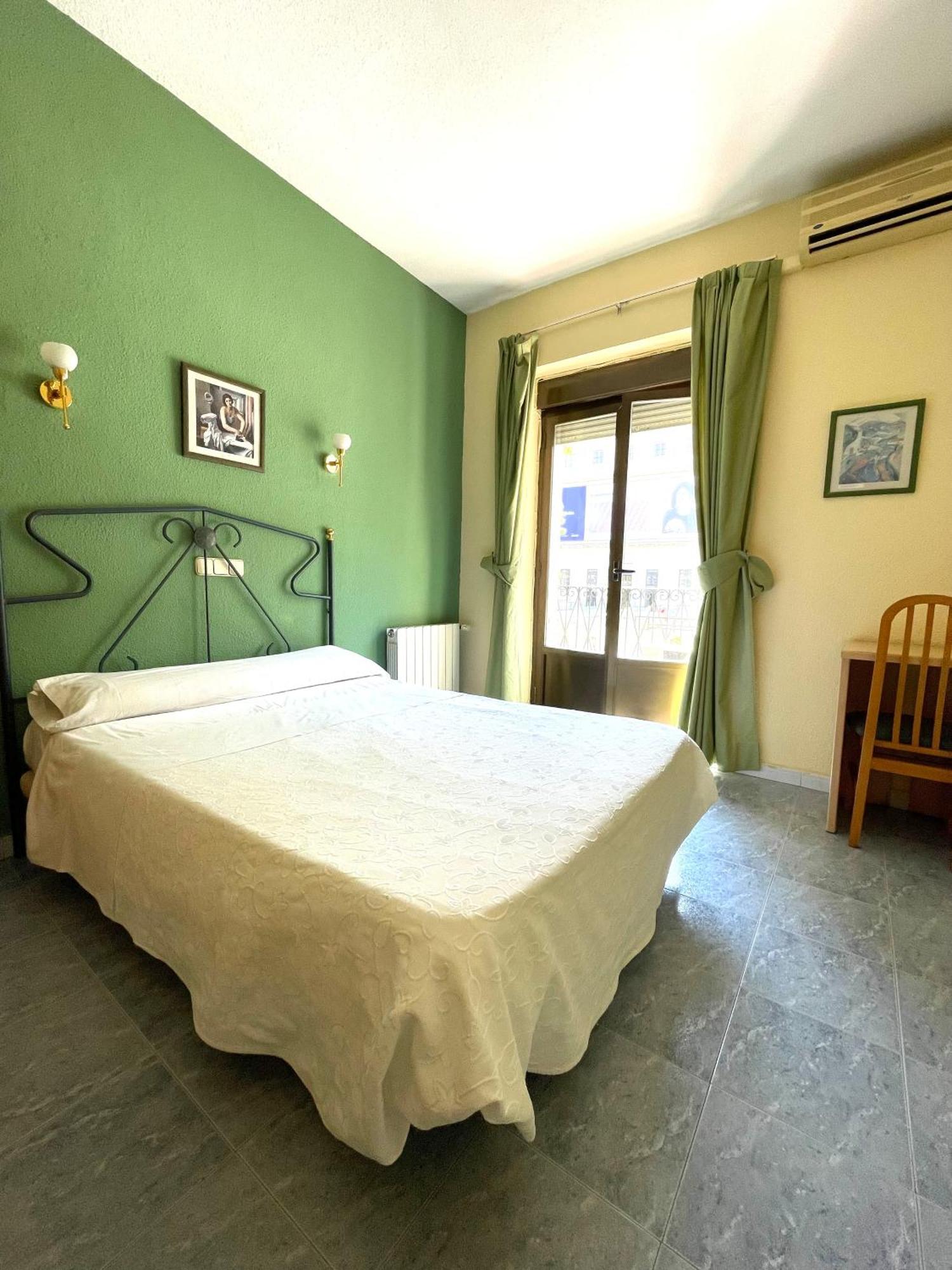 Residencia Fernandez Pensión